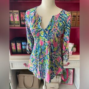 Lilly Pulitzer size XS top